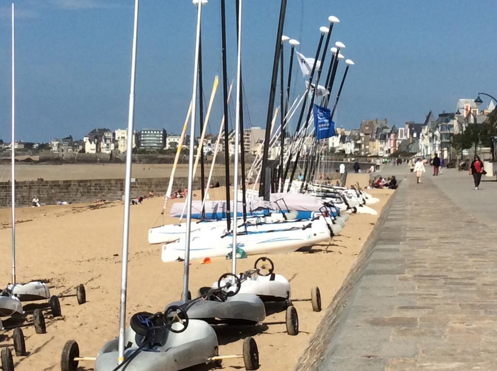 Bel Horizon, Au Pied De La Plage Du Sillon Saint-Malo Luaran gambar